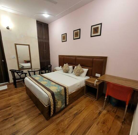 Stiltstay Hotel, Greater Noida