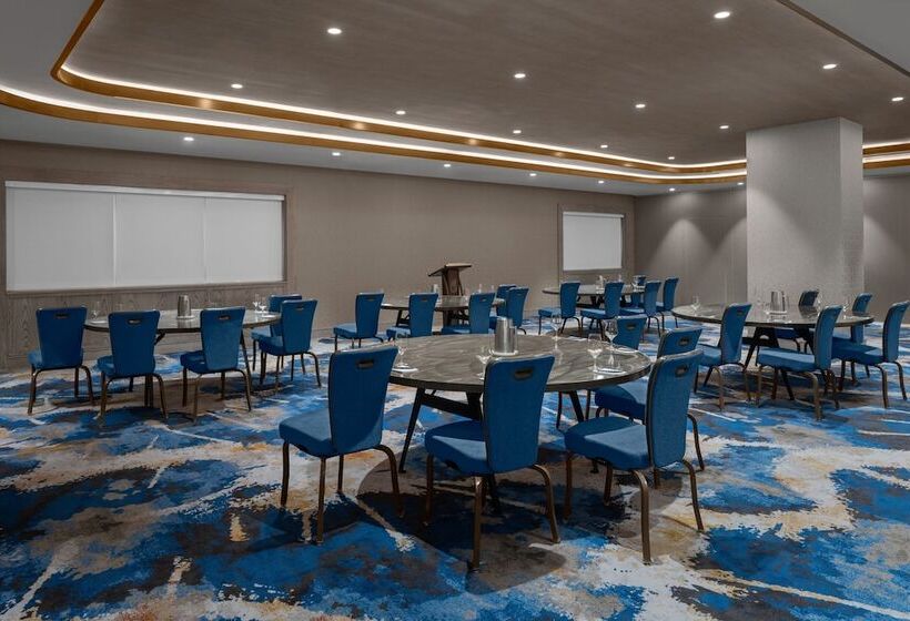 فندق The Dorian, Autograph Collection