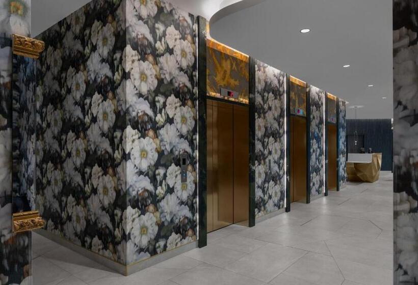 فندق The Dorian, Autograph Collection