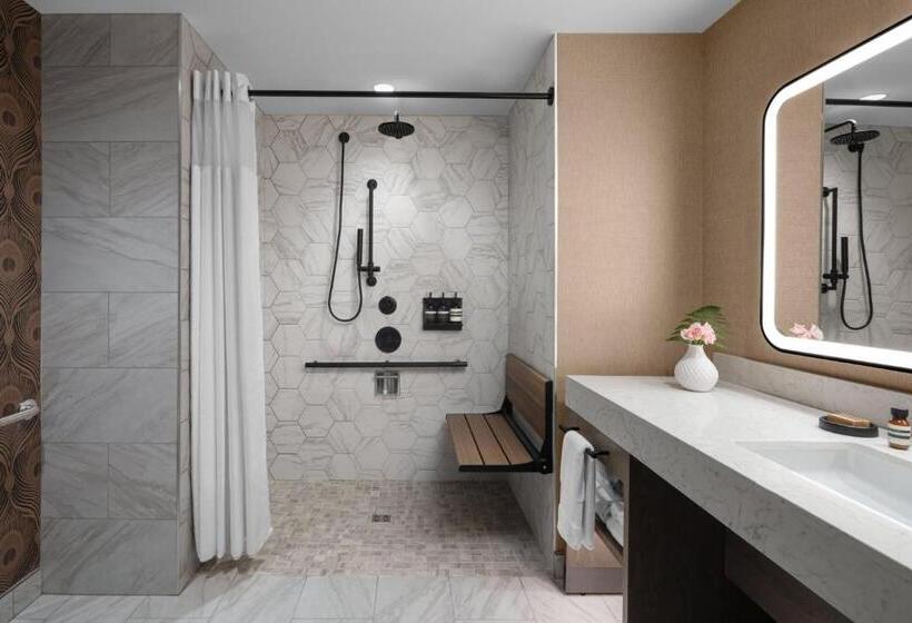 فندق The Dorian, Autograph Collection