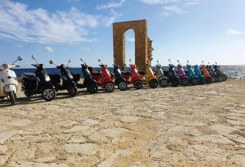 Mahdia Baghdadi Laourient Apartments, Restaurant, Café