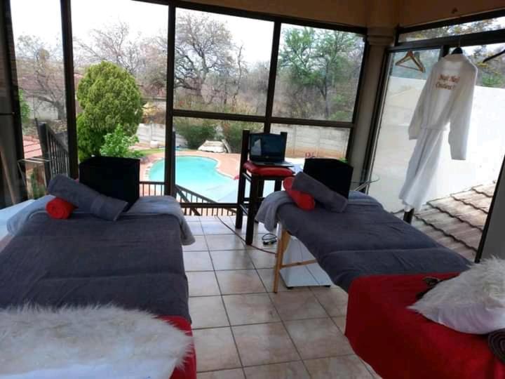 פנסיון Dithabeng View Guest House