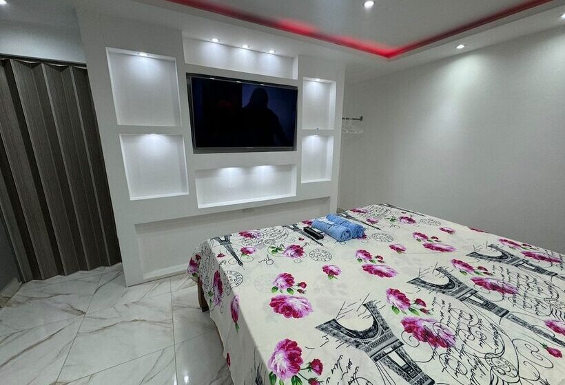 پانسیون Hostal Las Orquideas