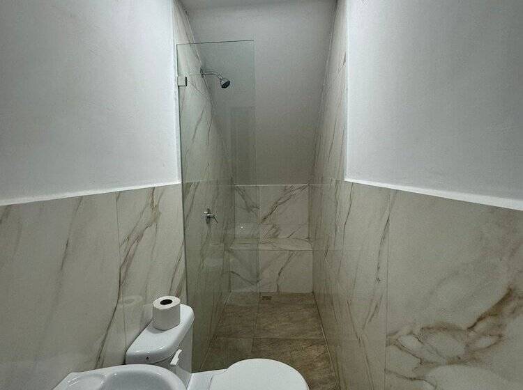 پانسیون Hostal Las Orquideas