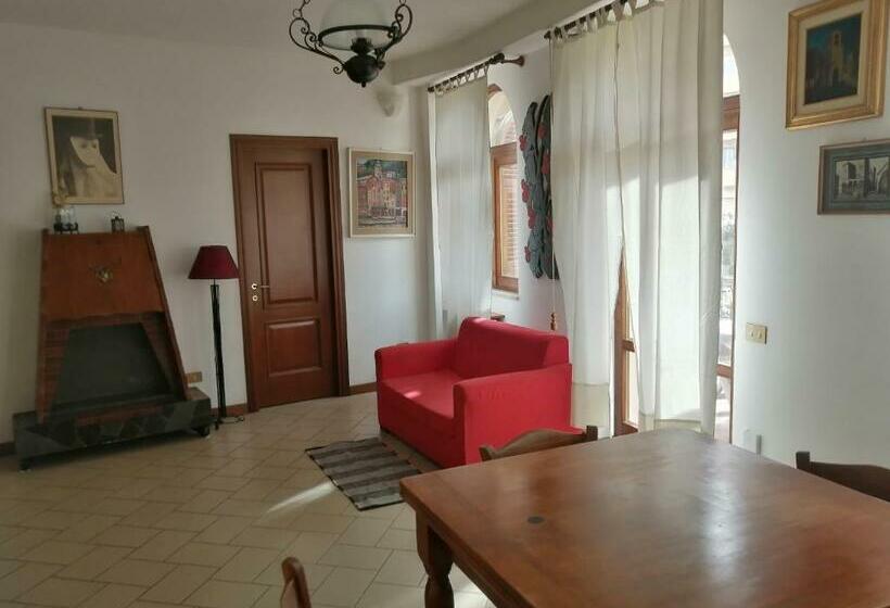 بنسيون Residenza Schinardi