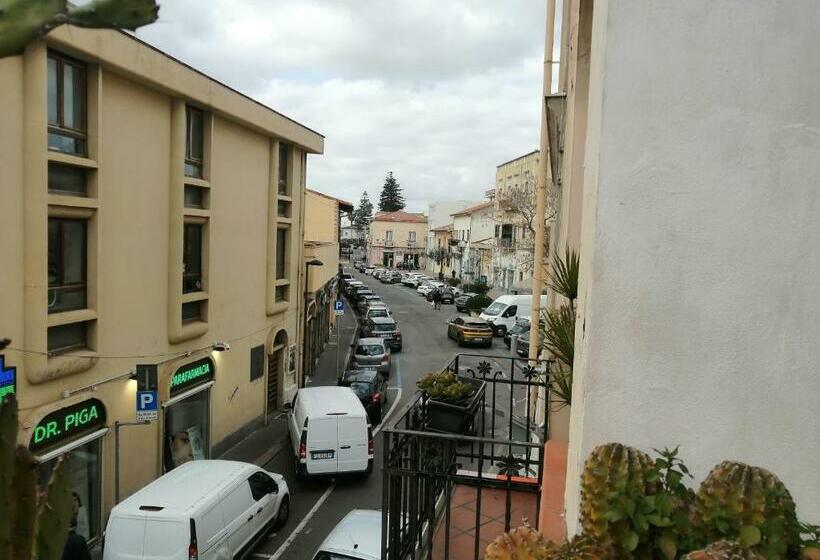 بنسيون Residenza Schinardi