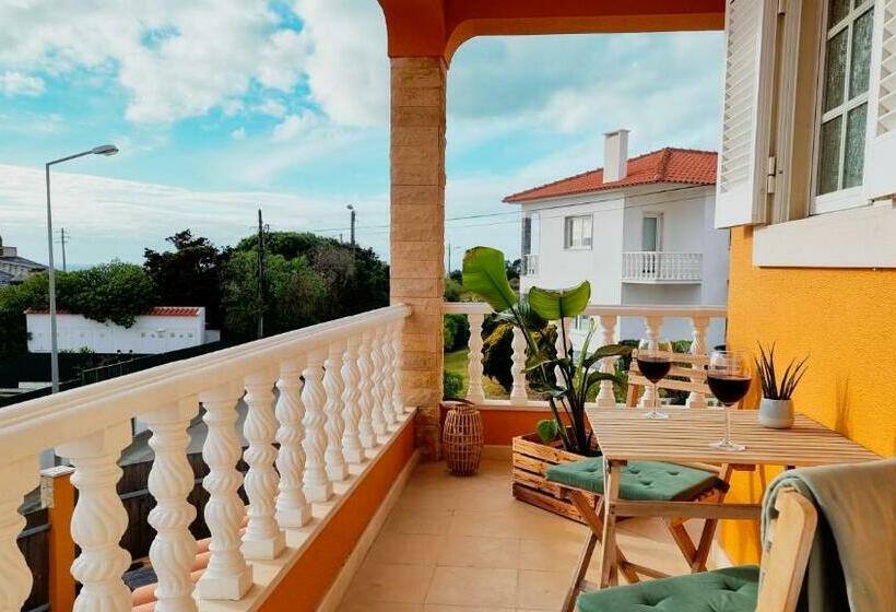 פנסיון Tika Surf Camp Ericeira