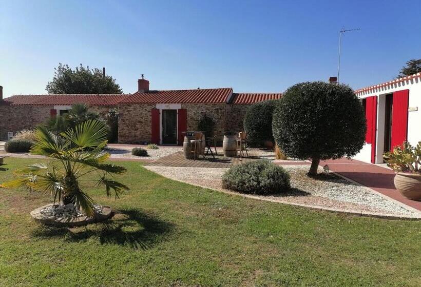 مبيت وإفطار La Longère Des Olonnes