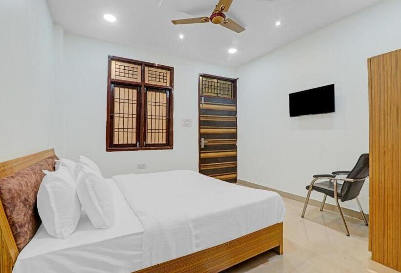 ホテル Fabexpress Marigold