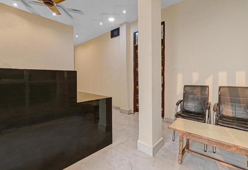 Отель Fabexpress Marigold