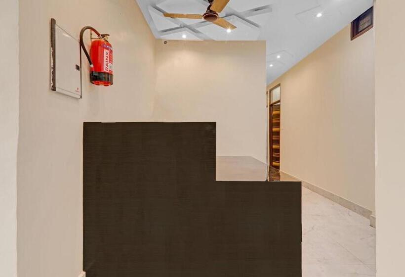 Отель Fabexpress Marigold