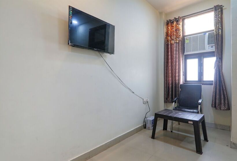 酒店 Fabexpress Marigold