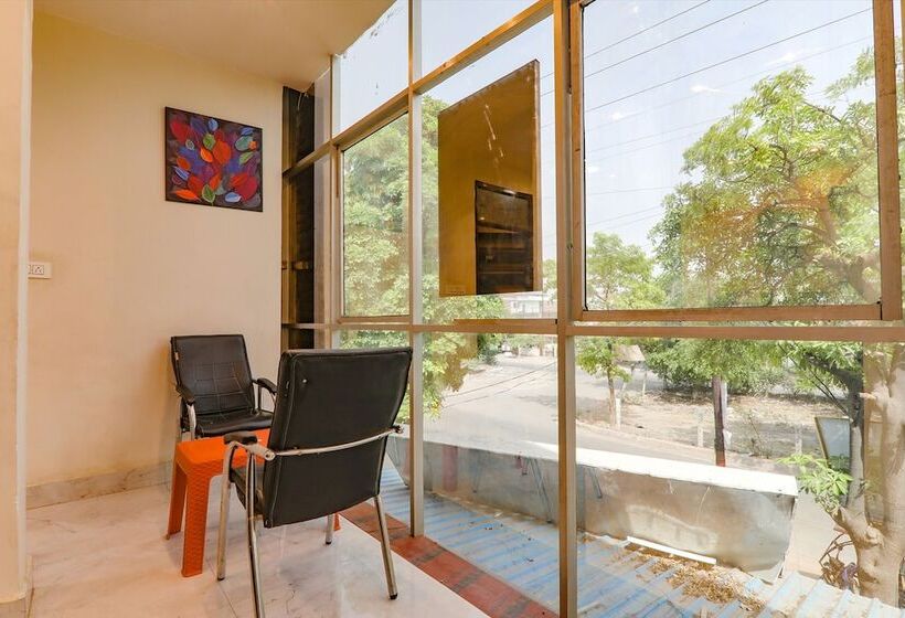 酒店 Fabexpress Marigold