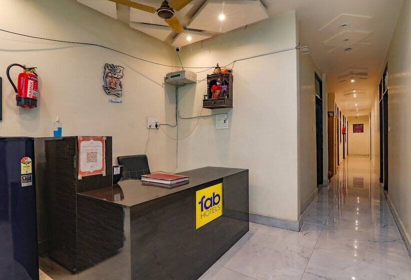 Отель Fabexpress Marigold