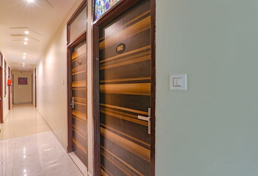 酒店 Fabexpress Marigold