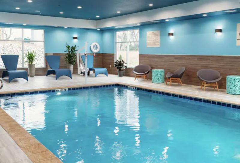 فندق Hampton Inn & Suites Ontario Rancho Cucamonga