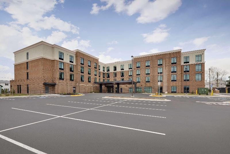 Отель Hilton Garden Inn Haymarket