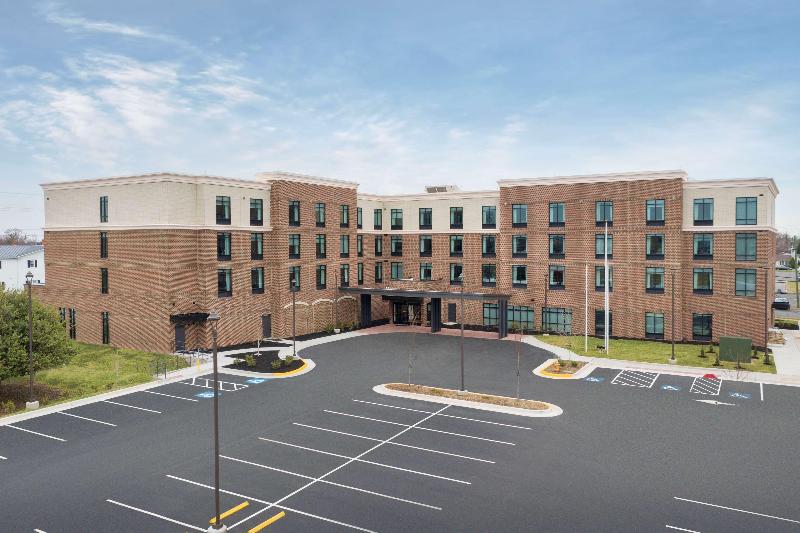 Отель Hilton Garden Inn Haymarket