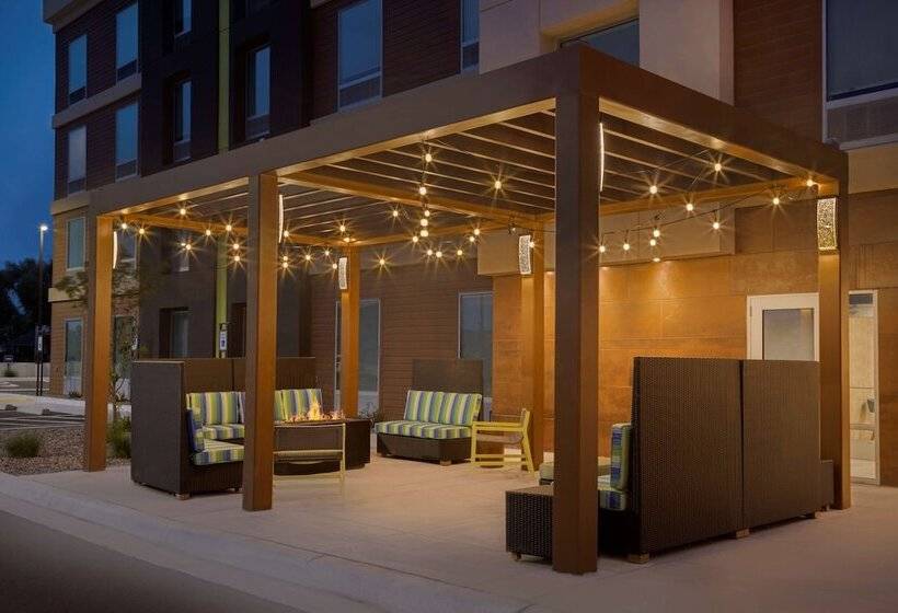 فندق Home2 Suites By Hilton Clovis