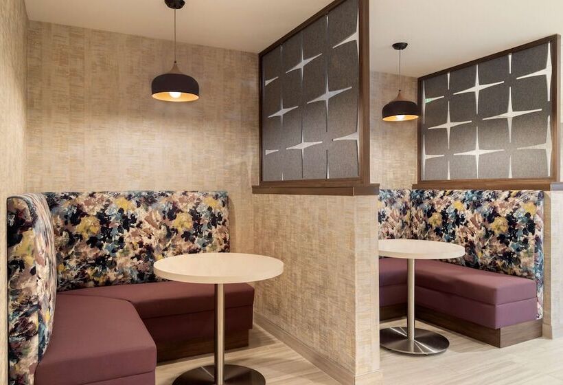 فندق Home2 Suites By Hilton Clovis