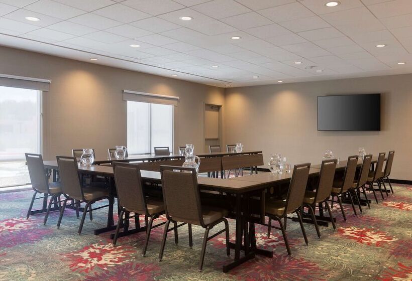 فندق Home2 Suites By Hilton Clovis