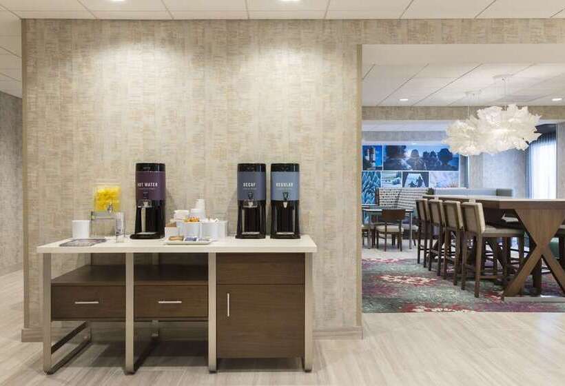 فندق Home2 Suites By Hilton Clovis