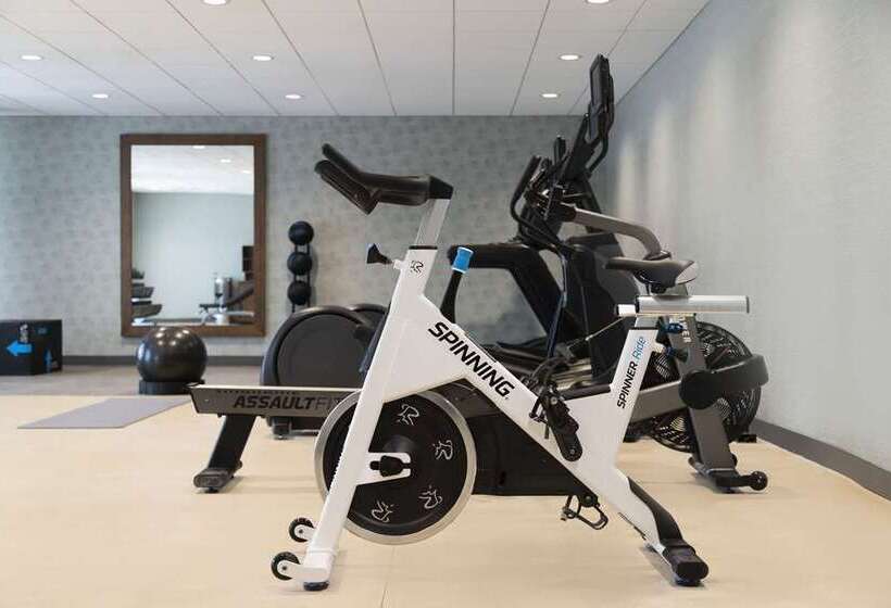 فندق Home2 Suites By Hilton Clovis