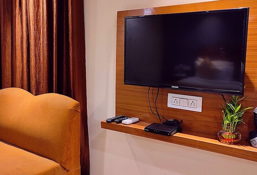 Mahesh By Shrigo Hotels