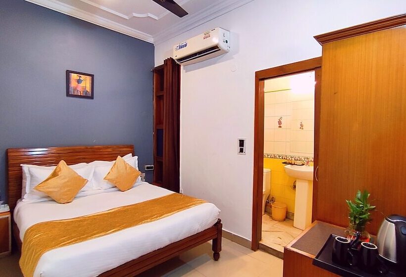 Mahesh By Shrigo Hotels