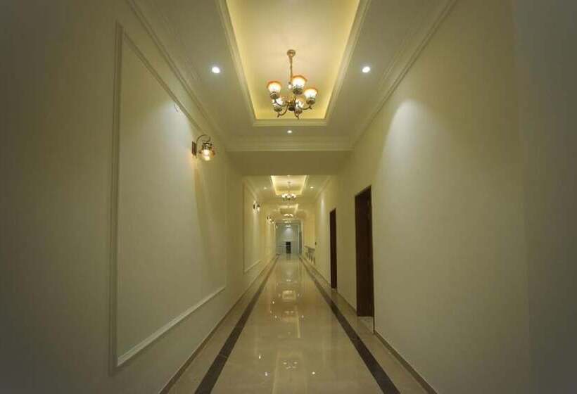 酒店 Ratna Vilas Palace