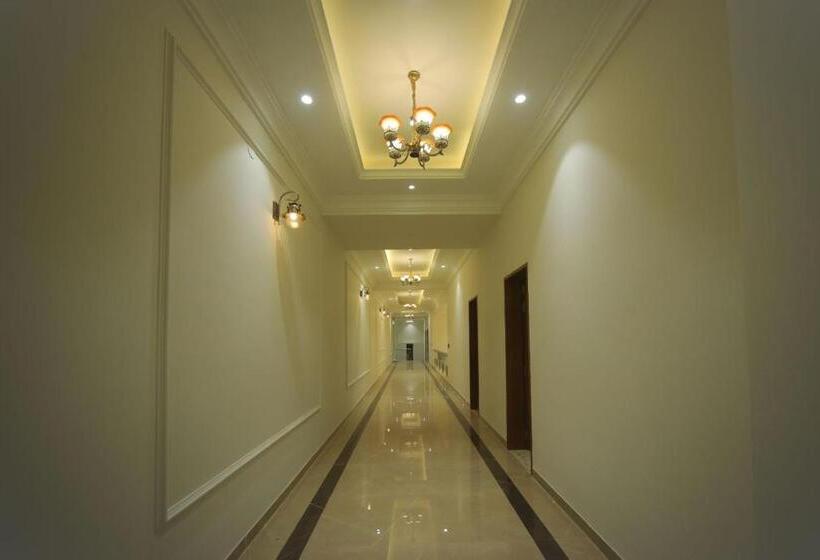 酒店 Ratna Vilas Palace