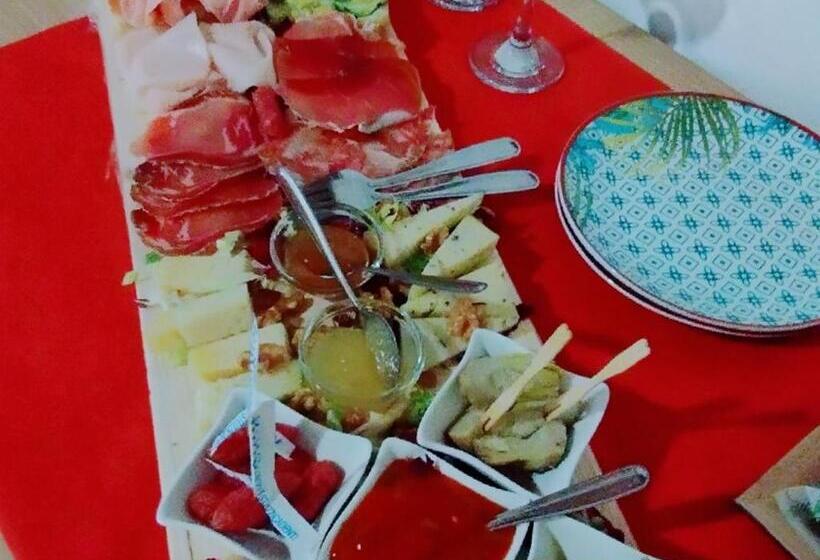 פנסיון Agriturismo Casale Lisalola