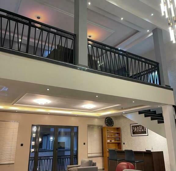 Pension Alanval Suites