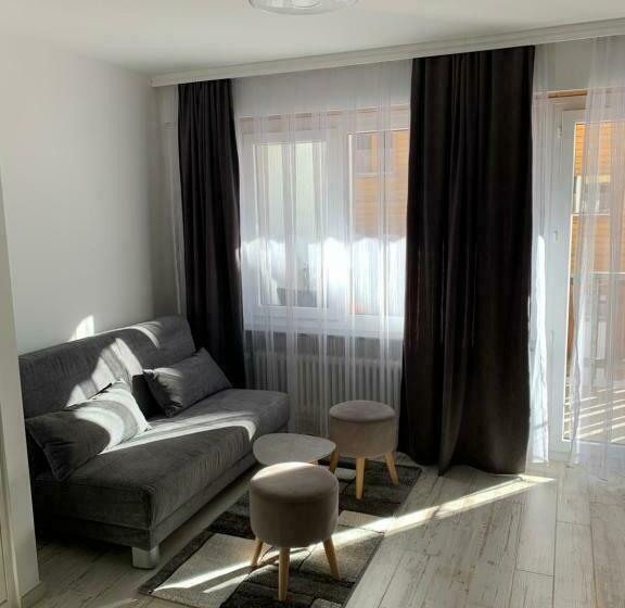 بنسيون Holiday 88