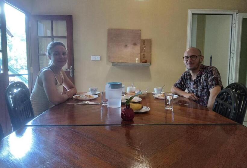 بنسيون Traveller S Villa