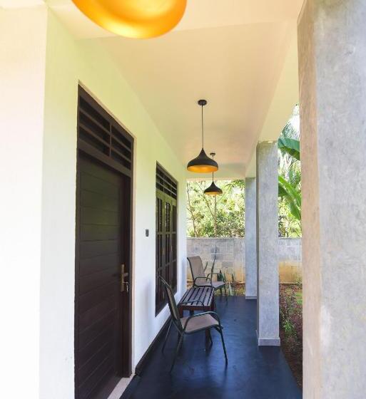 بنسيون Traveller S Villa