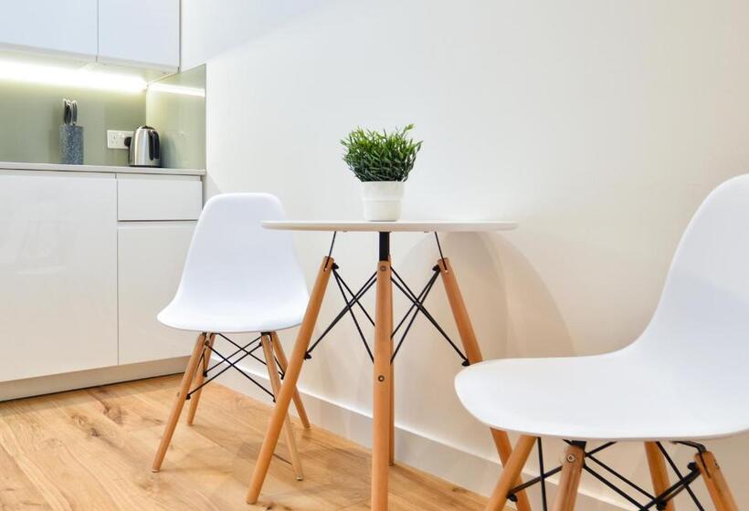 Shepherds Bush Green Serviced Apartments By Concept Apartments