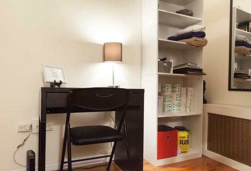 هاستل Private Rooms Near Lincoln Center