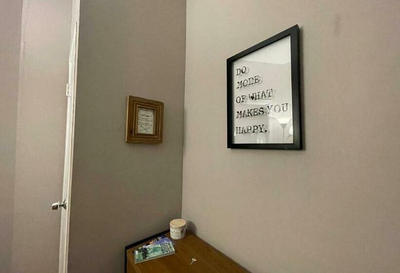 هاستل Private Rooms Near Lincoln Center