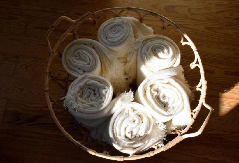 تختخواب و صبحانه Majesticlara Lisbon Guest House