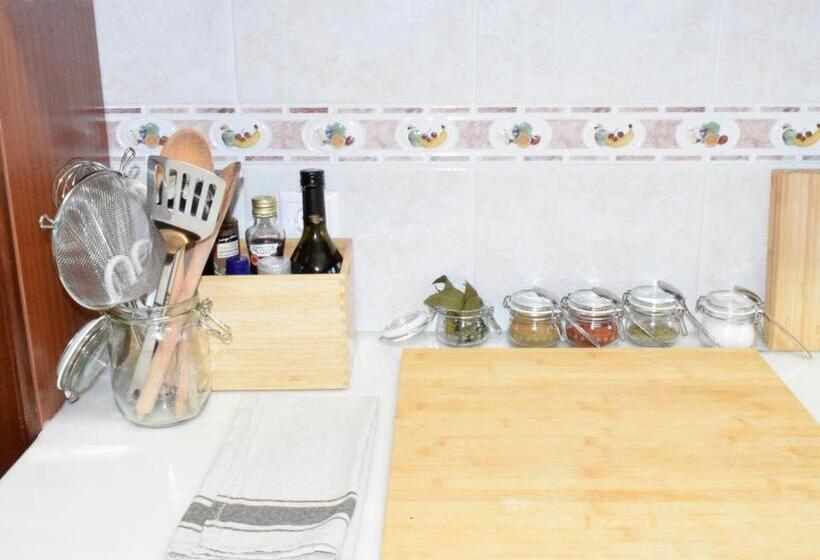 تختخواب و صبحانه Majesticlara Lisbon Guest House