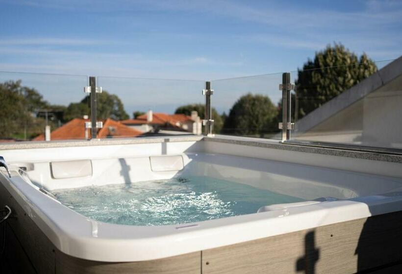 ホテル Beecaramuloapiturismo