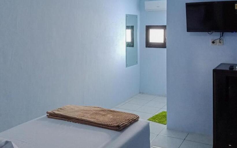 בית מלון כפרי Citra Green House Syariah Near Universitas Tulungagung