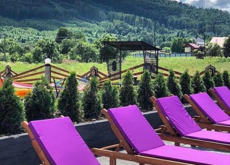 هتل Four Seasons In Carpathians