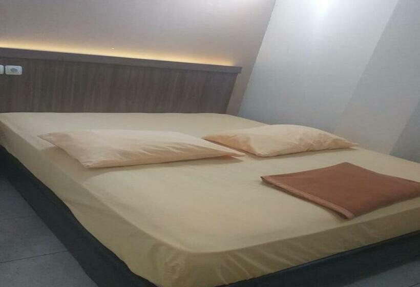 Hotel Penginapan Anak Raja  Sampit Syariah