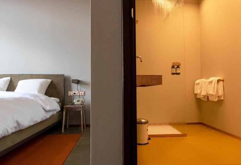 בית מלון כפרי Piet Hein Eek