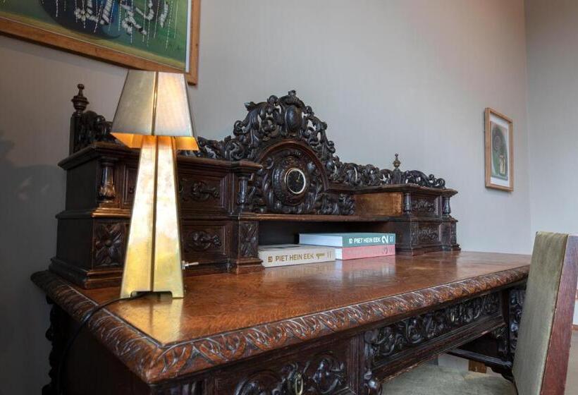 בית מלון כפרי Piet Hein Eek