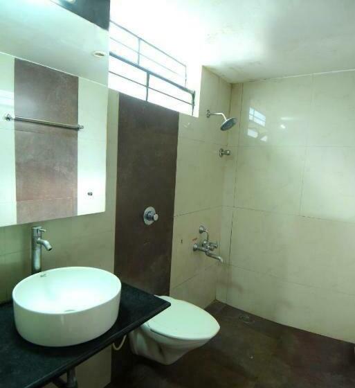 ホテル Shastri Paradise