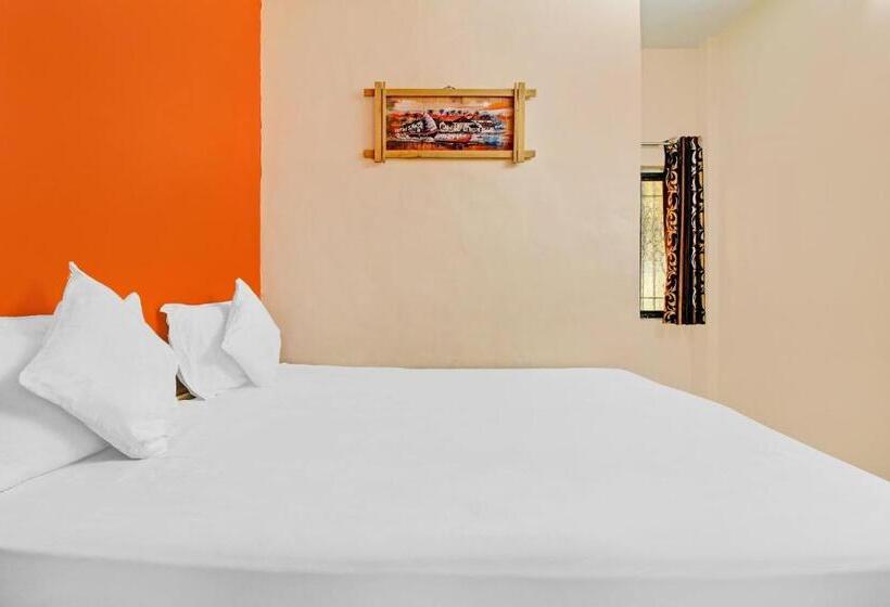 فندق Spot On Nisarg Lodge