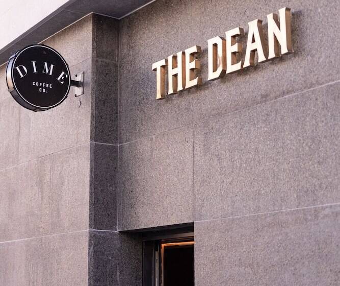 酒店 The Dean Galway